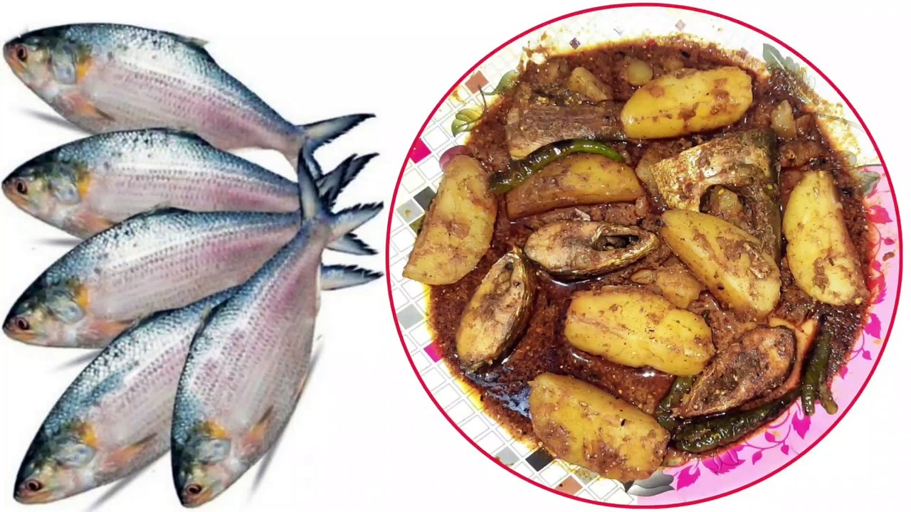 আলু দিয়ে ইলিশ মাছের ঝোল Aloo diye ilish macher jhal, Bengali Hilsa fish curry, ilish macher recipe, mustard fish curry, easy ilish recipe, traditional Bengali fish dish