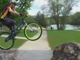 trial sur des pierres 1