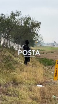 Volcadura deja dos personas heridas en Escobedo