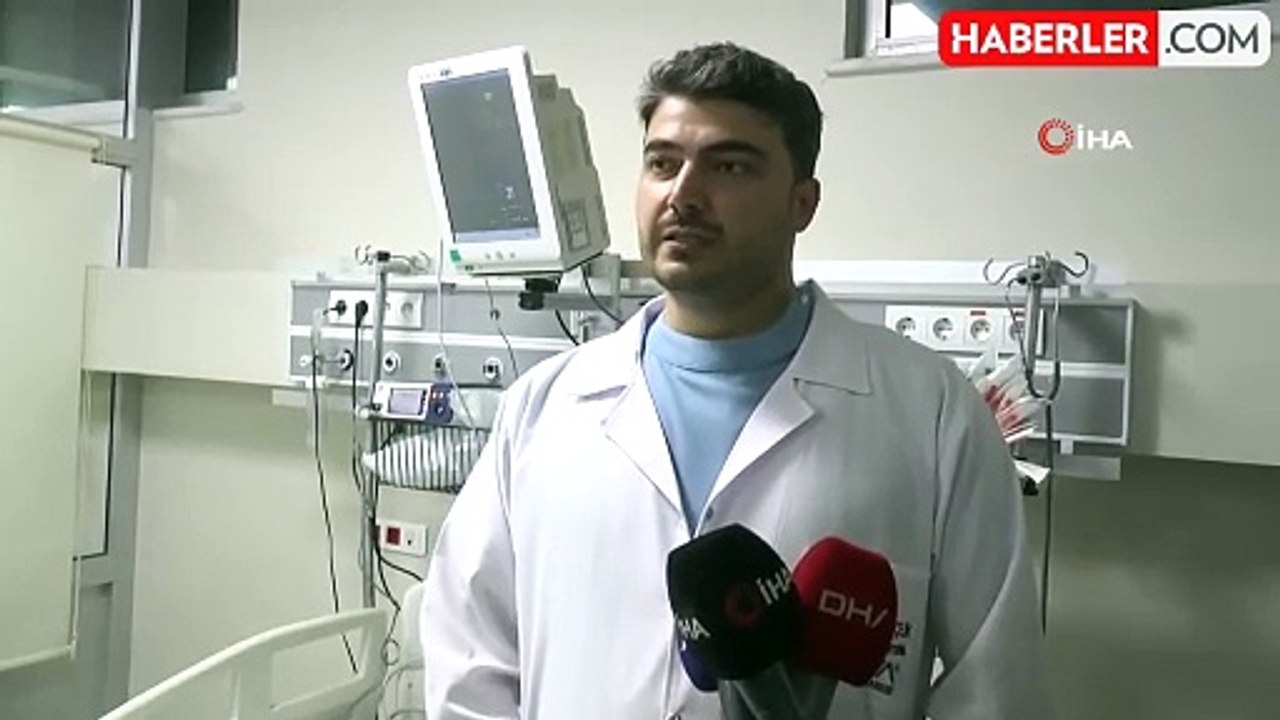 Küçük çocuk, sokak köpeklerinin saldırısında ağır yaralandı