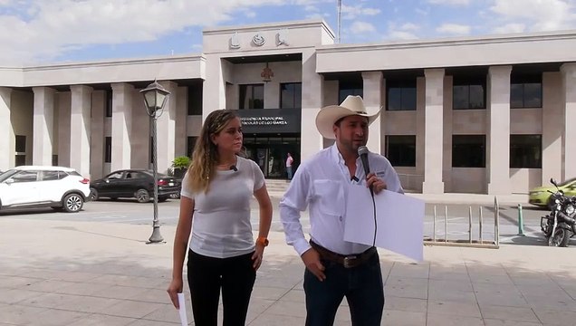 Zambrano y Carrillo revelan desvío de recursos para bacheo en San Nicolás