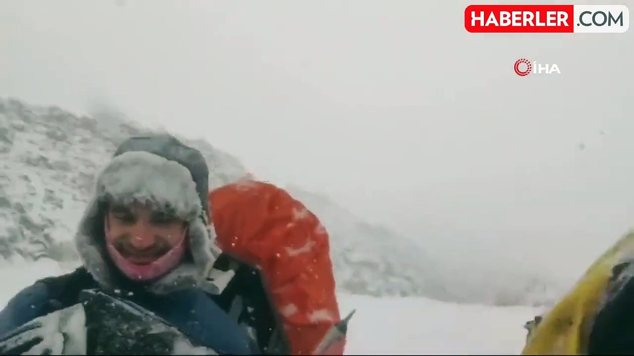 2025 Yılının İlk Ağrı Dağı Zirve Tırmanışı Tamamlandı