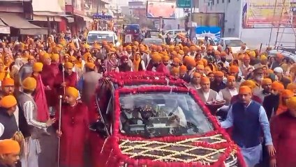 गुरमुख समागम से पूर्व नगर कीर्तन निकला, देखें वीडियो