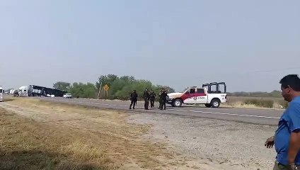 Cierre total en Carretera Federal 101 por accidente en Padilla