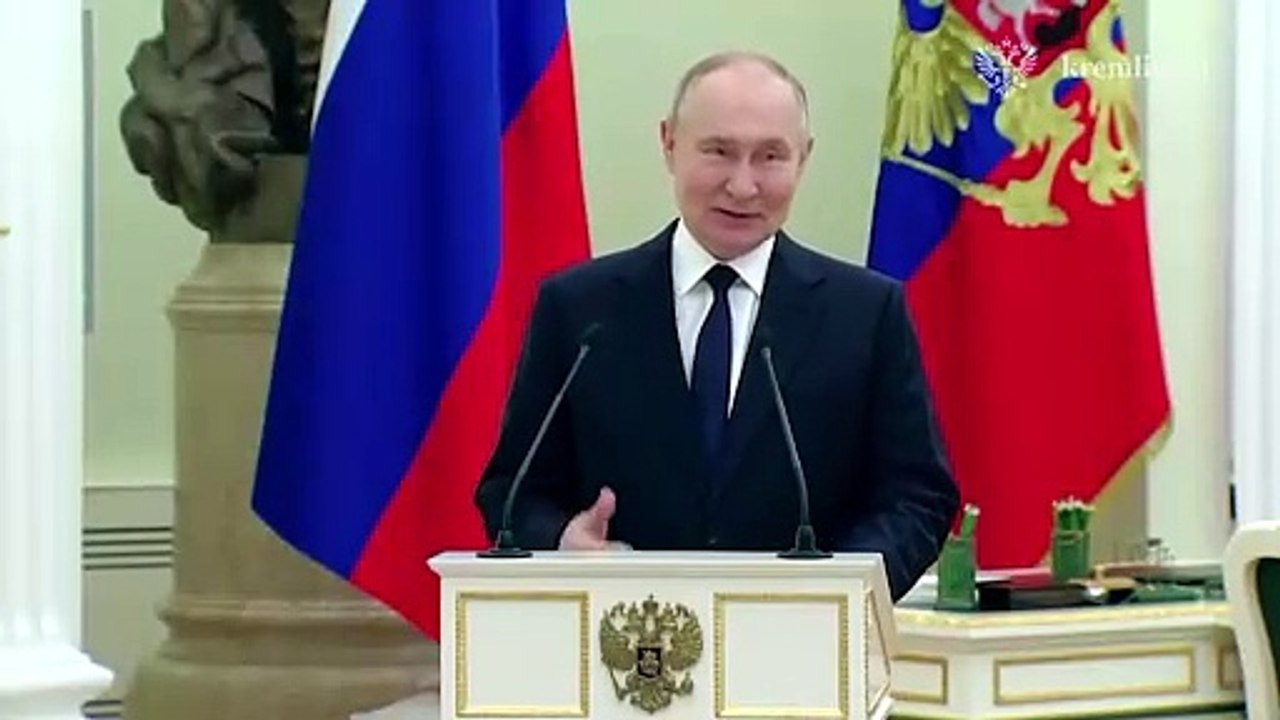 La defensa aérea rusa intercepta 40 drones ucranianos en distintos puntos del país