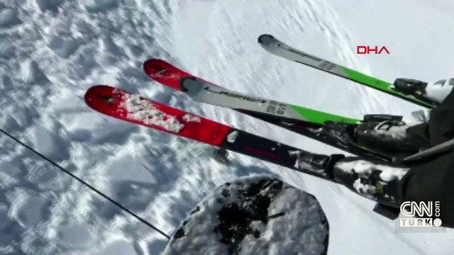 SON DAKİKA... O anlar kamerada: Palandöken Kayak Merkezi'nde çığ meydana geldi!