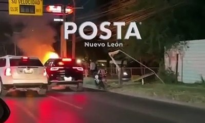 Choque e incendio deja dos heridos en Monterrey