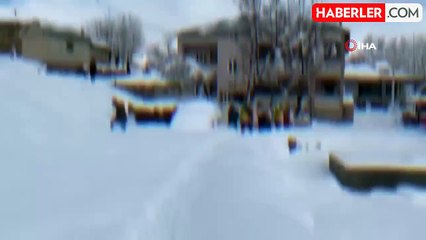 Muş'ta 6 Aylık Bebek Paletli Ambulansla Kurtarıldı