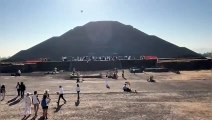 Equinoccio de primavera en Teotihuacán: Personas llegan a recargarse  de energía