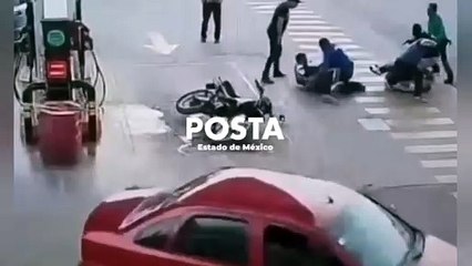 Frustra asalto empleada de gasolinera en Teoloyucan (VIDEO)