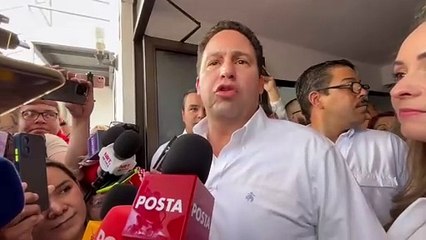 Realiza Javier Diaz registro como candidato a la alcaldía de Saltillo