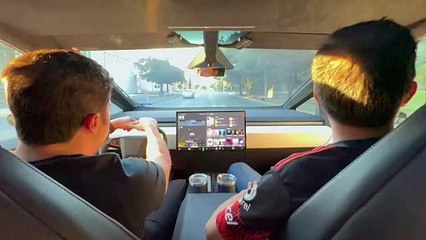 Álvarez Máynez y Samuel García asisten al PalNorte 2024