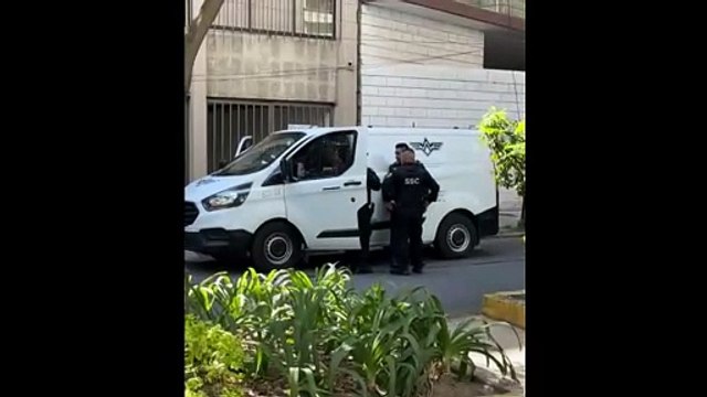Sujetos armados roban camioneta transportadora de valores en Benito Juárez