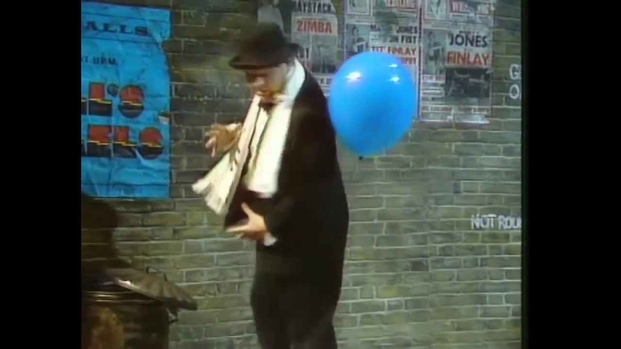 Benny Hill - The Drunk (1984)