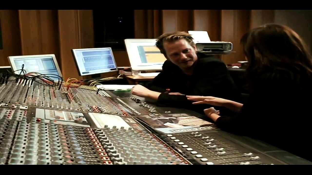 ANNETT LOUISAN — ZWISCHENTÖNE – EIN PORTRAIT – THE BIOGRAPHY CHANNEL | DVD – 2011 | Von ANNETT LOUISAN – IN MEINER MITTE — LIVE