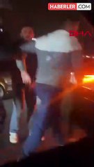 Trafikte yol verme kavgası! Aracın önünü kesip tehditler savurdular