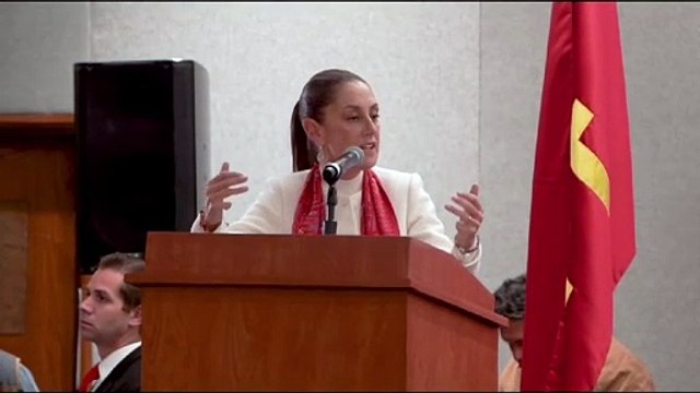 Claudia Sheinbaum recibe constancia como candidata presidencial del PT
