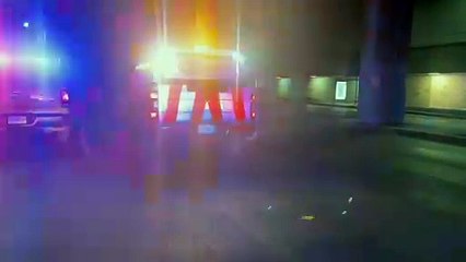 Evitan policías de Monterrey intento de suicidio de un joven