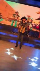 Sigue aprendiendo La Leyenda de su mentor Don Eliseo Robles.