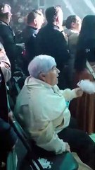 Abuelita se hace viral bailando al ritmo de Pandora y Flans (VIDEO)