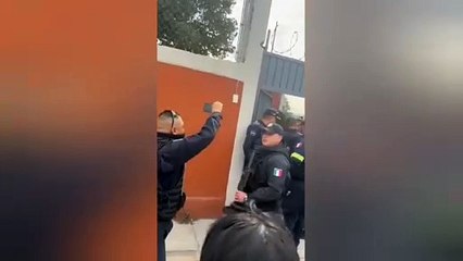 Detienen a becario por agresión sexual a niño de 6 años (VIDEO)