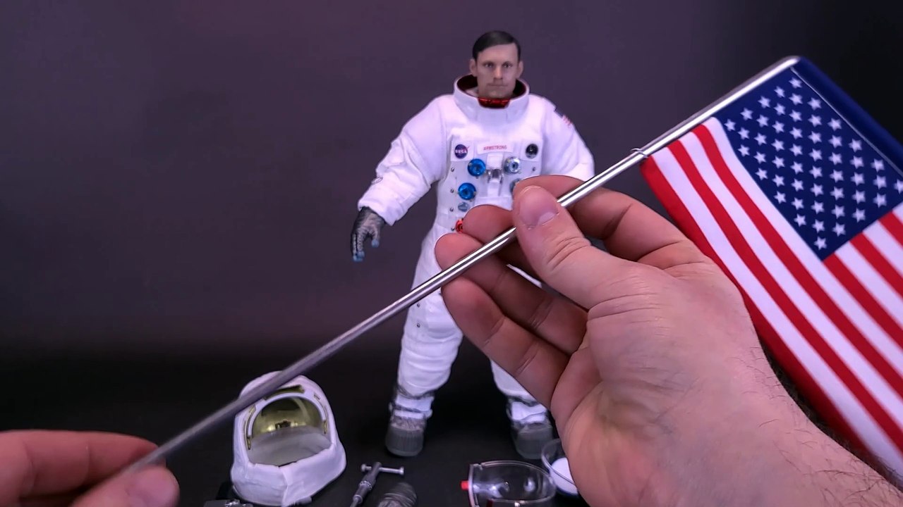 Star Ace First Moon Landing Neil Armstrong Lunar Module Eagle x A7L Space Suit Deluxe Version Figure