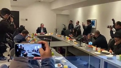 Renuncia de Cházaro a las filas del PRD