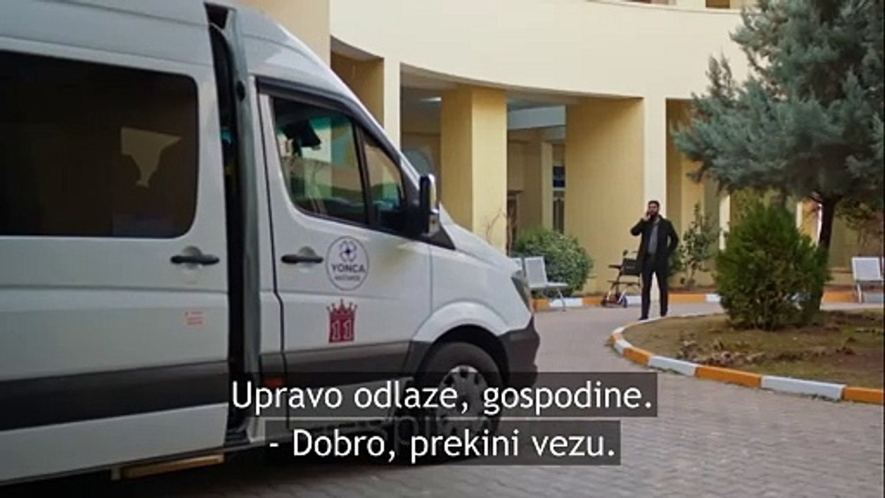 Daleki grad - 13. epizoda / Pazi na sebe, loše izgledaš
