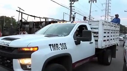 Comerciantes afectados por incendio en Ecatepec, reciben apoyo