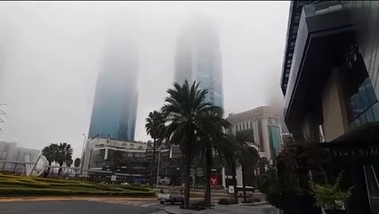 Cubre neblina zona de Valle Oriente en San Pedro