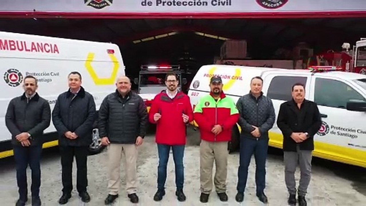 David de la Peña refuerza Protección Civil de Santiago con nuevas unidades de auxilio