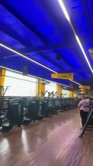 VIDEO I Fuertes vientos y lluvia causan colapso de ventana en gimnasio de Guadalupe