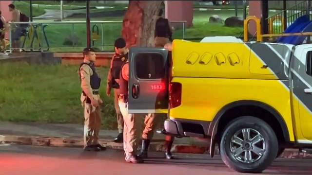 Tiros no centro de Umuarama: PM age rápido e recupera Hilux furtada em Maringá