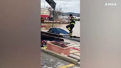 Bomba d'acqua nel Grossetano, rovesciate barche nel porto di Talamone