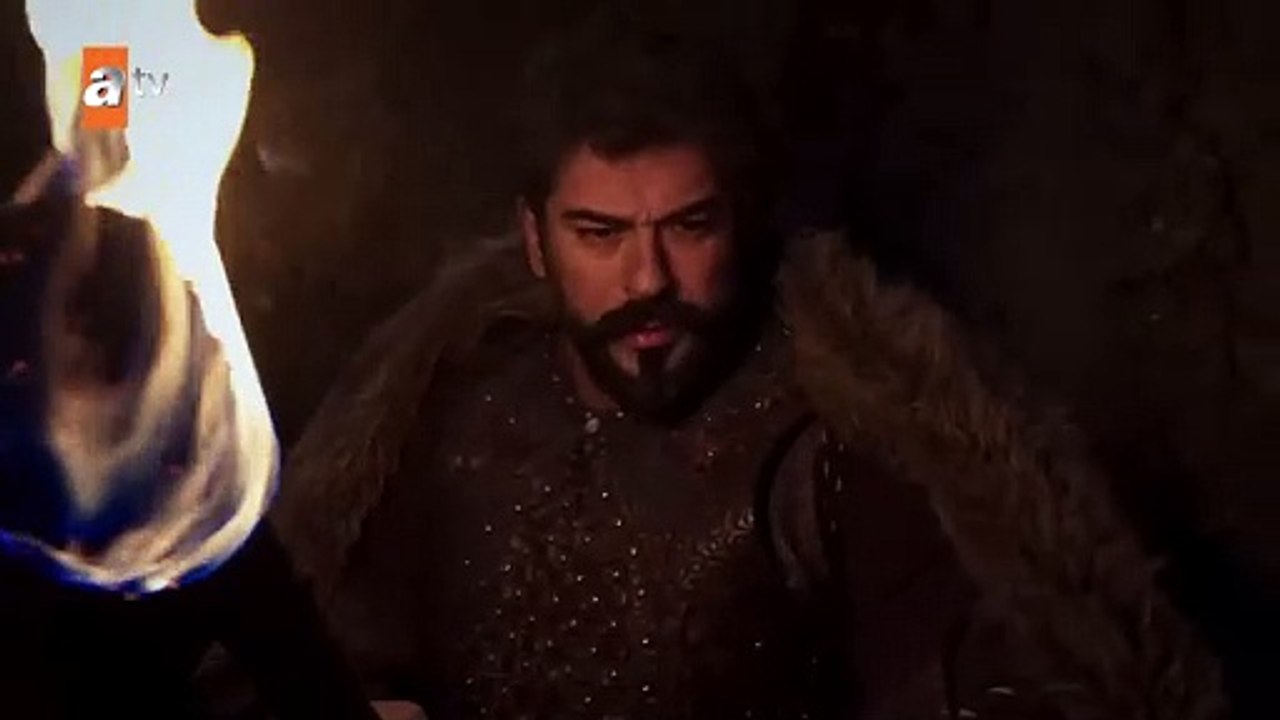 Boran, kendini tehlikeye attı - Kuruluş Osman 180. Bölüm