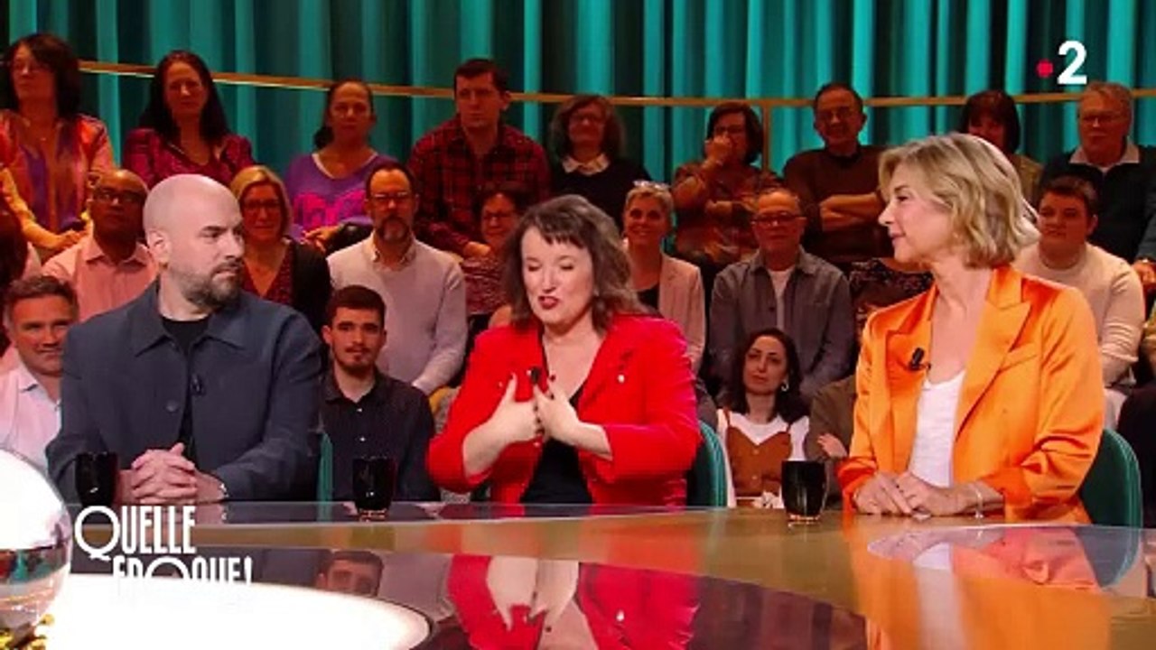 Anne Roumanoff dans "Quelle époque" : "Quand il y avait des politiques puissants comme Nicolas Sarkozy, c'était marrant de se moquer d'eux"