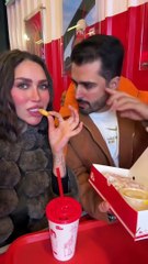 فرق العمر وسوالف السوشيال.. ليه حياة المشاهير دايماً 'ترند'؟