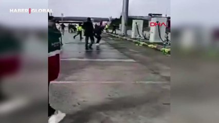 Fenerbahçe ile Amedspor taraftarları birbirine girdi
