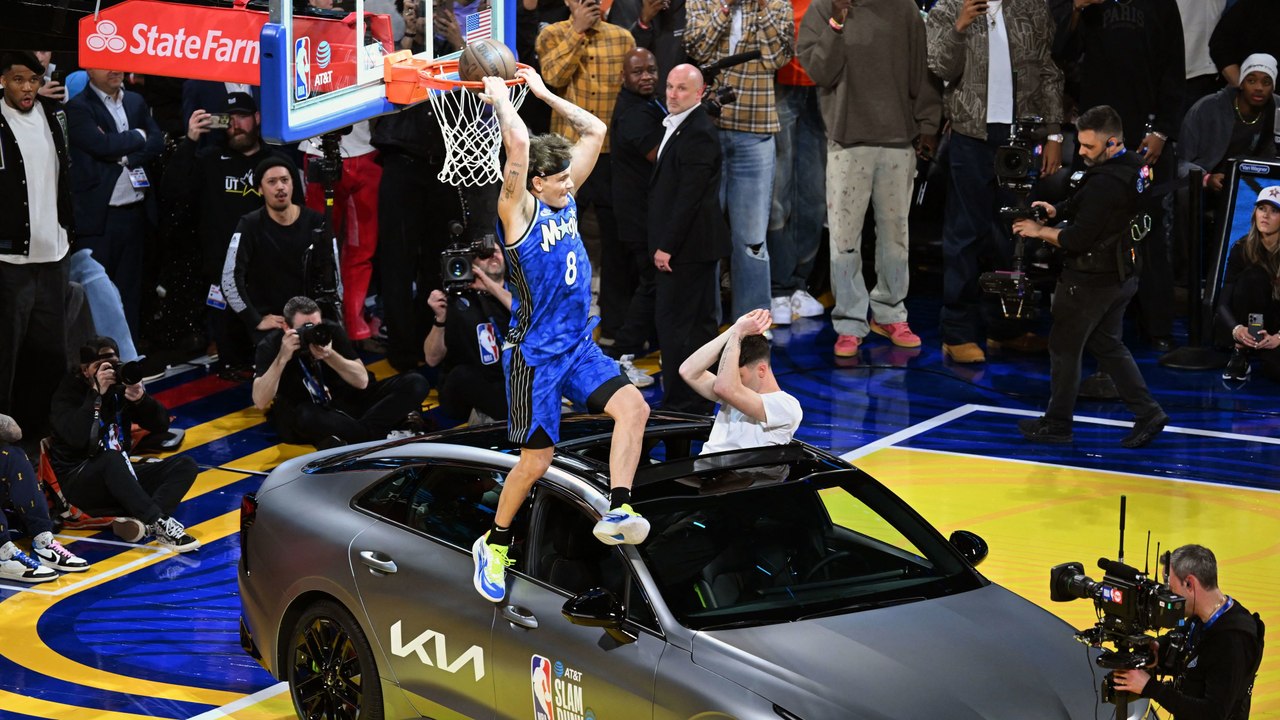 Unfassbarer dunk übers auto: mcclung sichert sich dritten slam-dunk-titel