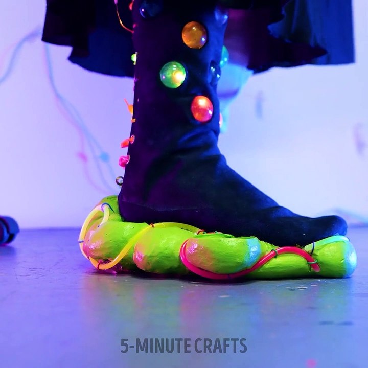 Soft Cloud-like Shoes for Unbelievable Comfort. Shoe crafts from real Leaves