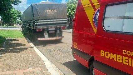 Mãe e filha ficam feridas em acidente de trânsito na Rua Prates