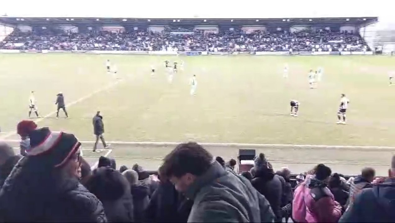 Red card the talking point as Hibs grind out draw