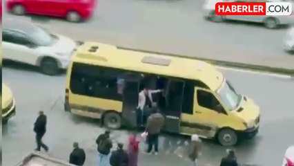 Küçükçekmece'de Dolmuş Şoföründen Yolcuya Saldırı