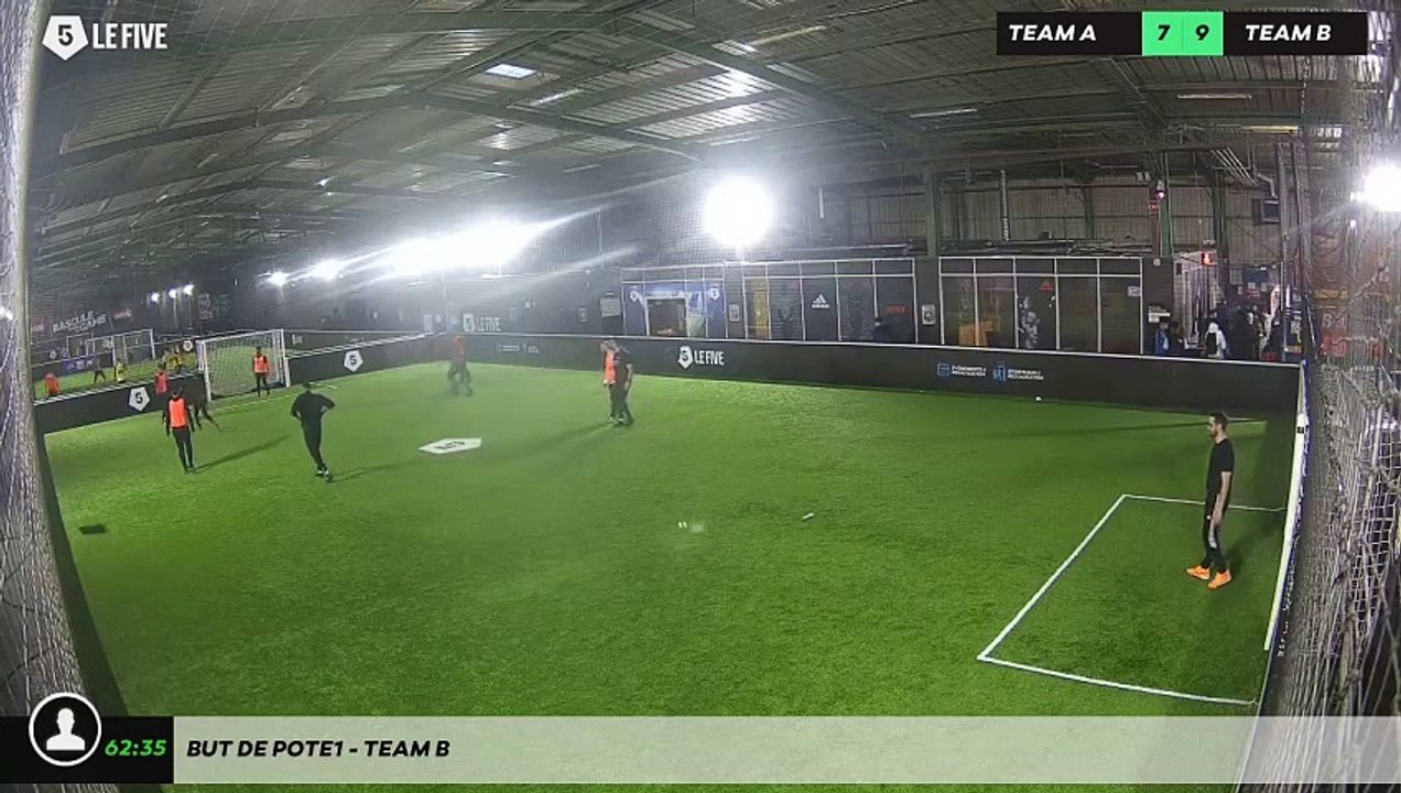 But de Pote1 - Team B