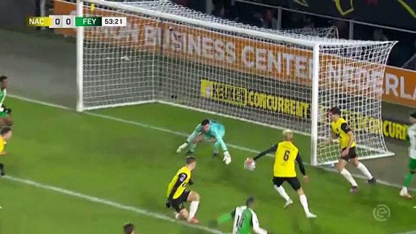 Feyenoord tenu en échec à Breda (vidéo)