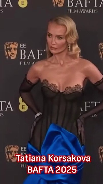 Tatiana Korsakova en la alfombra roja del los BAFTA 2025