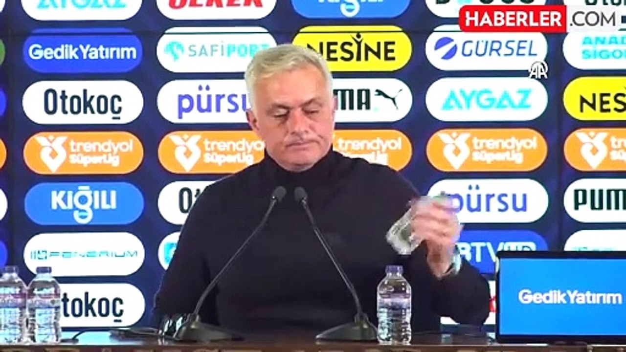 Mourinho, 13 yıl sonra başardı: Bunu Real Madrid'den sonra Fenerbahçe'de de yaptı