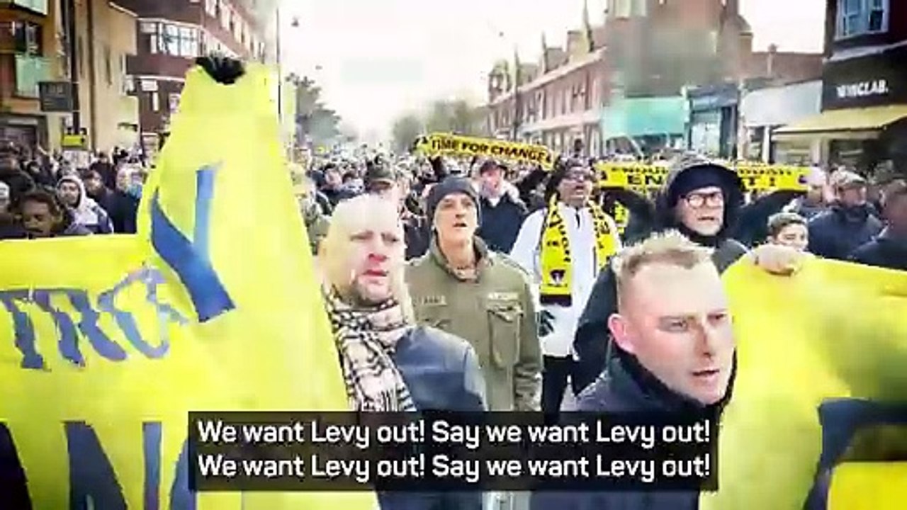 Spurs deepen Man United crisis in underachiever derby