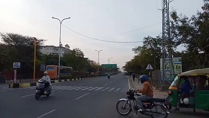 Rajasthan Weather : गुलाबी नगर में मौसम गुलाबी, सर्दी के तेवर गायब