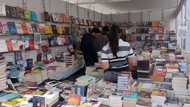 जयपुर पत्रिका बुक फेयर: देसी-विदेशी पुस्तक प्रेमियों का मेला, वीडियो देखें किताबों से सजा जेकेके!